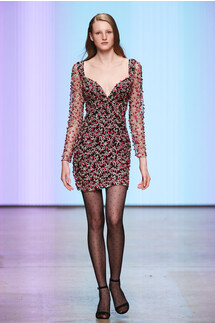 Yasya Minochkina Fall 2019 Ready-to-Wear / Yasya Minochkina осень-зима 2019 / Неделя моды: Москва